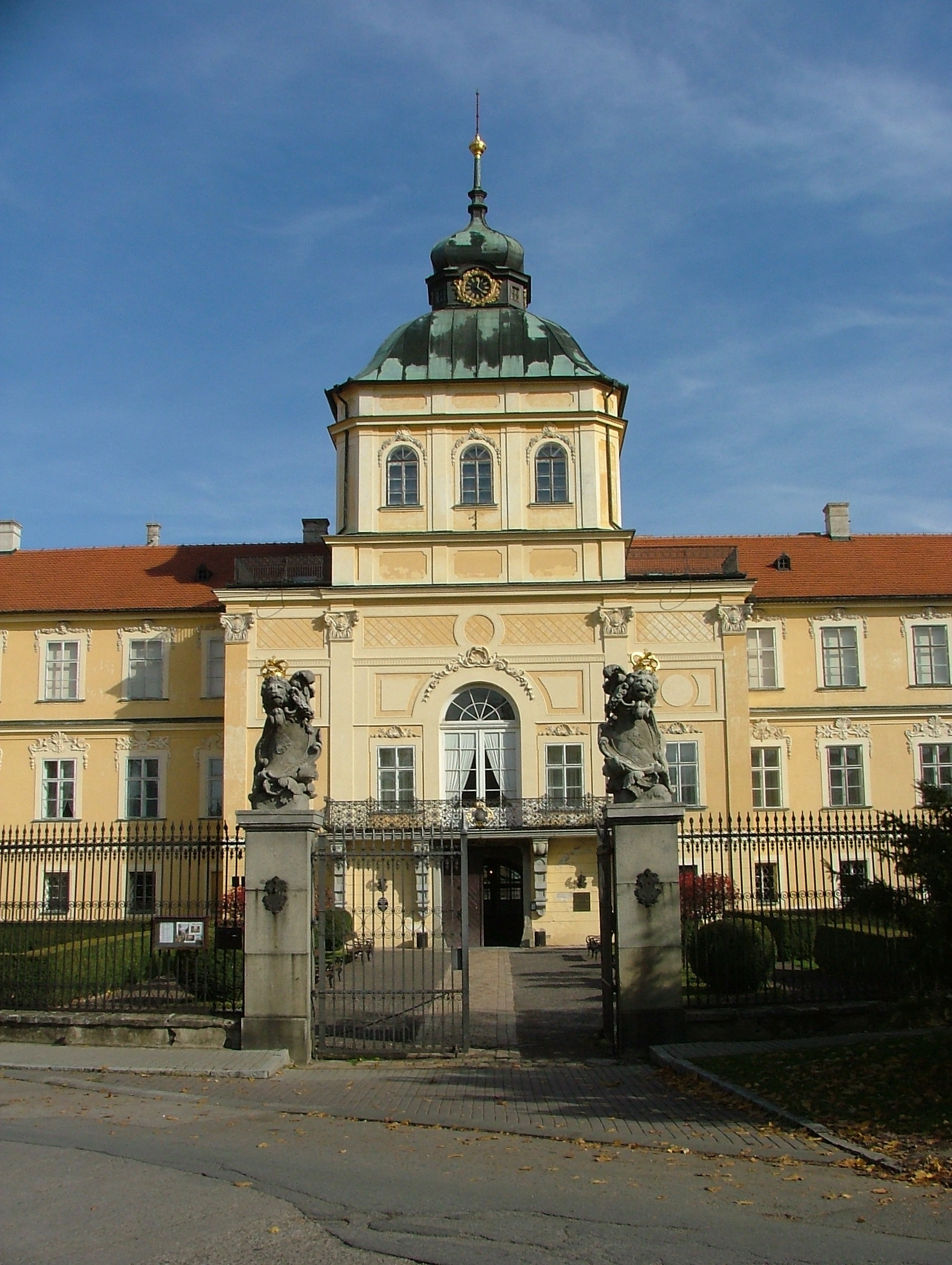 Zámek Hořovice - hlavní průčelí